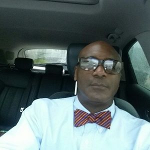 Meet your Posher, Julius